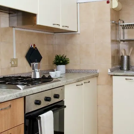 Joivy Beautiful 1 Bed Apt With Terrace And Parking Como