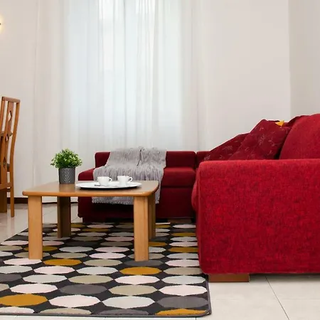 Joivy Beautiful 1 Bed Apt With Terrace And Parking Apartment *