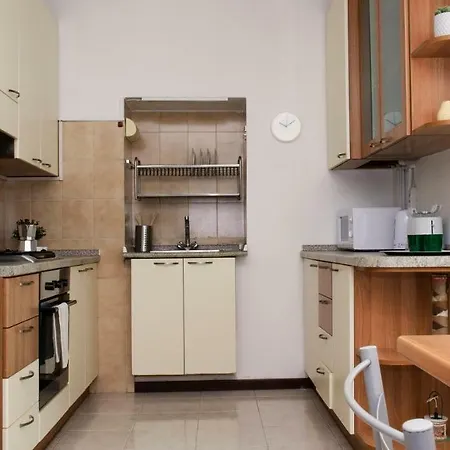 Joivy Beautiful 1 Bed Apt With Terrace And Parking * Como